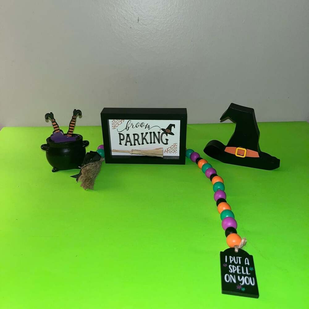 Halloween Witch Tray Decor Set Broom Parking Hat Cauldron Bead Garland mini